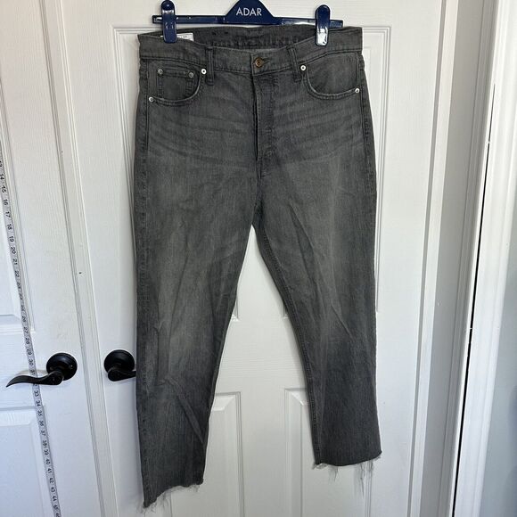 GAP Jeans Women’s 32 14 Cheeky Straight High Rise Button Fly Gray Denim Raw Hem - Picture 2 of 10